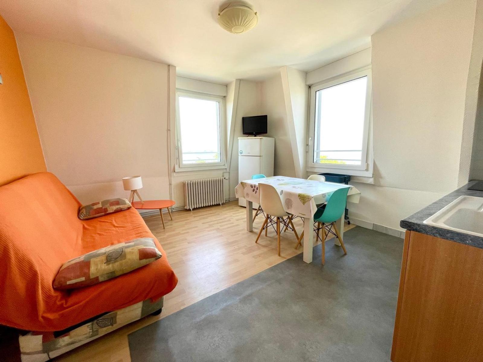 Residence Des Bains Карантек Екстериор снимка
