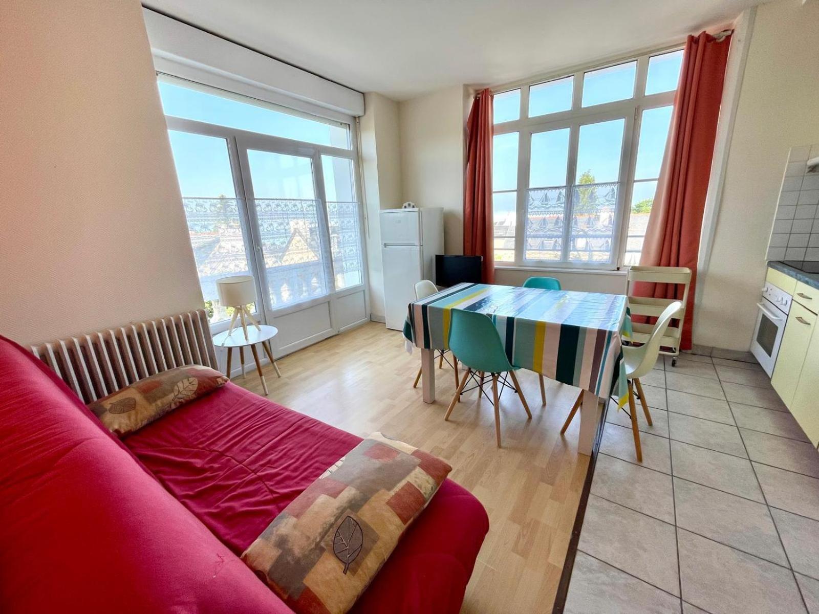 Residence Des Bains Карантек Екстериор снимка
