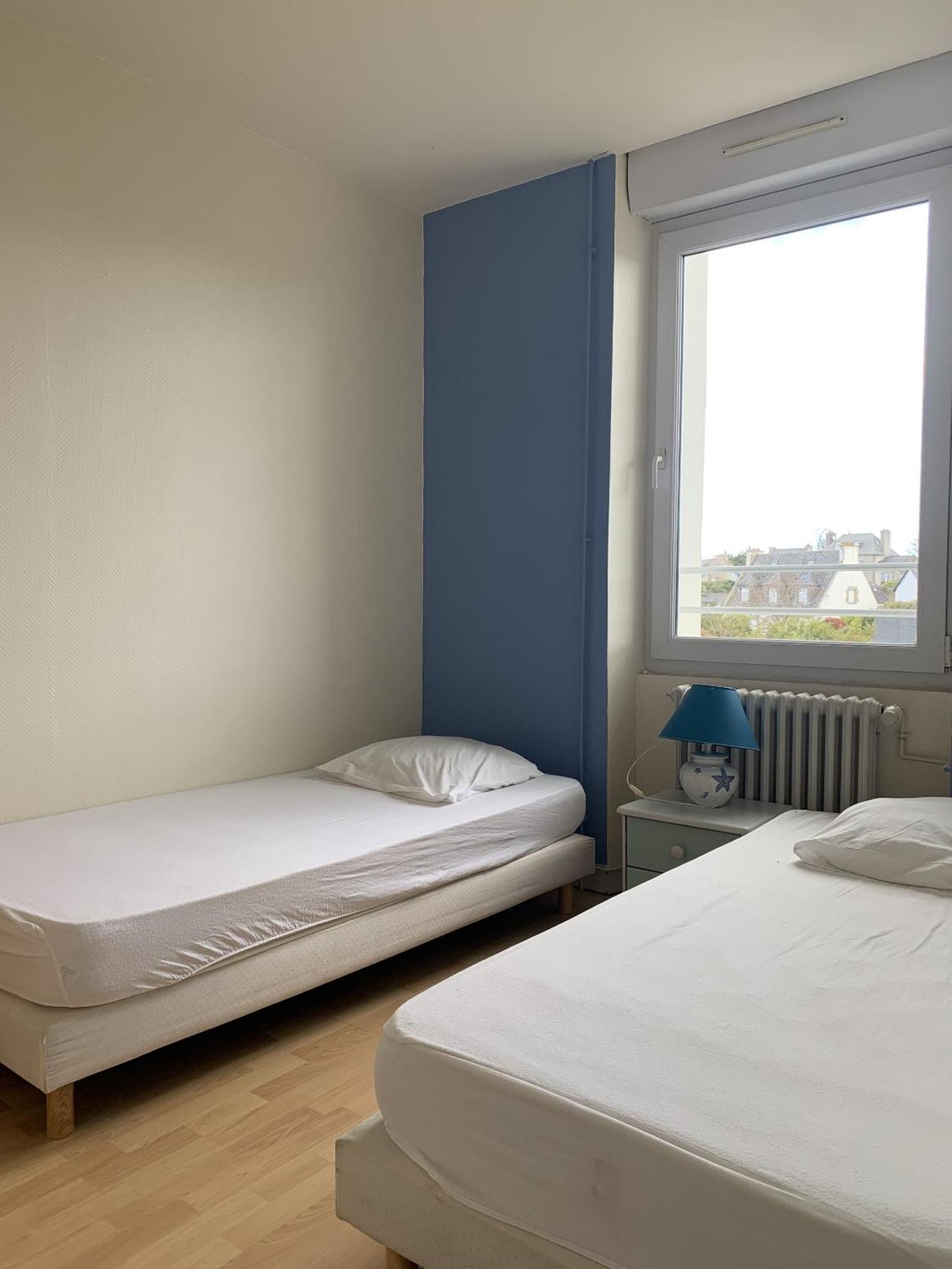 Residence Des Bains Карантек Стая снимка